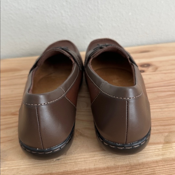 Clarks Womens Ashland Bubble Loafers - Picture 4 of 7